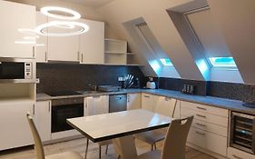 Hajnal Apartman