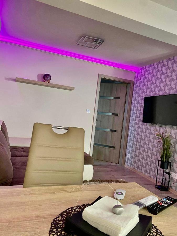 Ferienwohnung Hajnal Apartman Szegedin Exterior foto